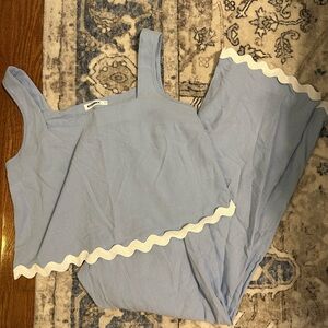 Light Blue Sleeveless Top and Pants Set with White Trim
